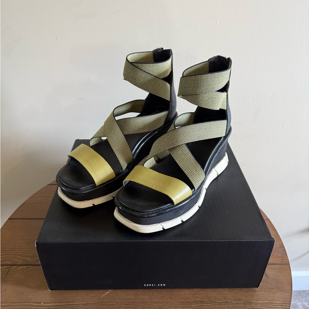 Sorel Joanie III Sport Strap Sandals